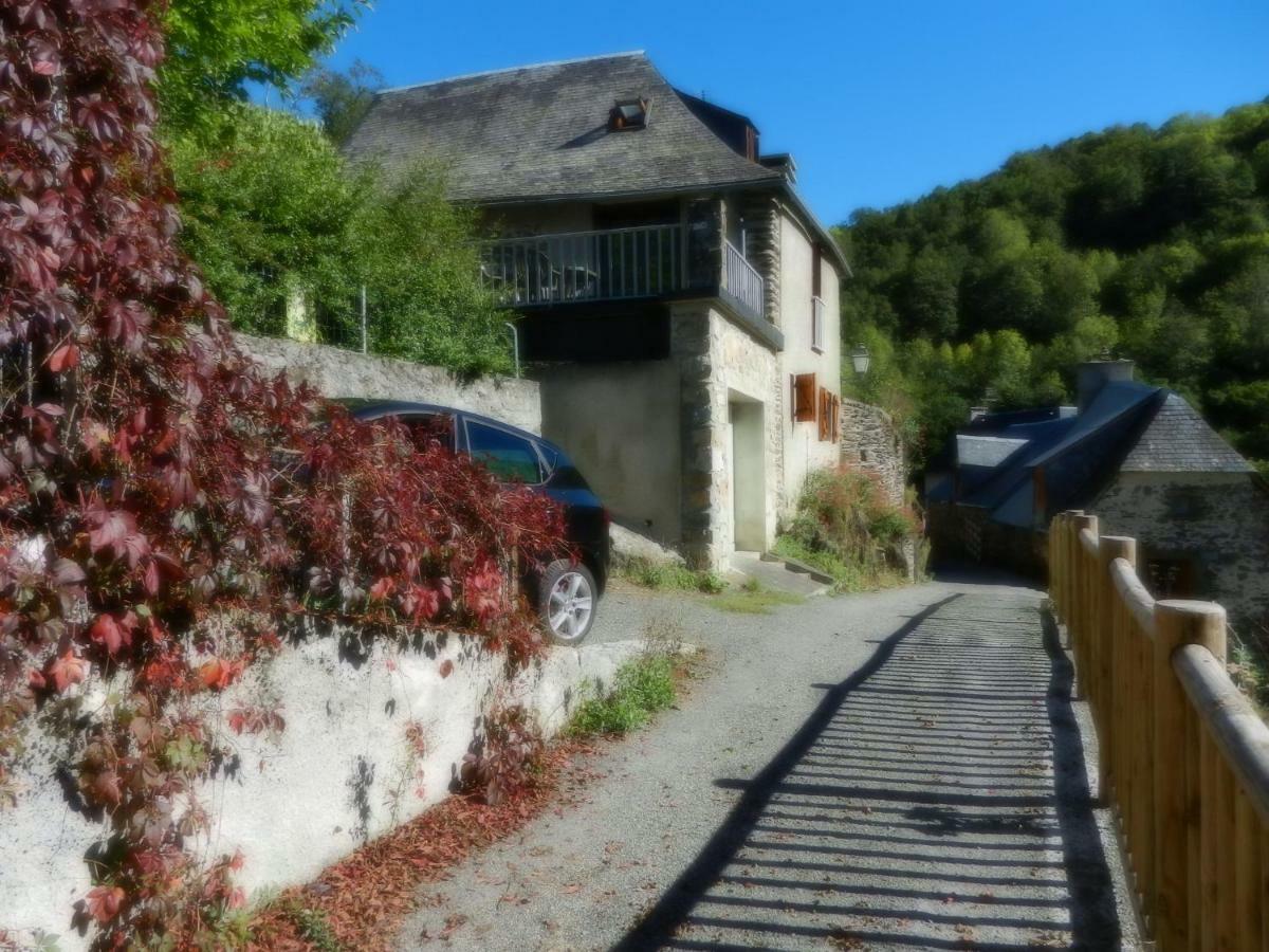 Gite Familial Fouga Bareilles Exteriér fotografie